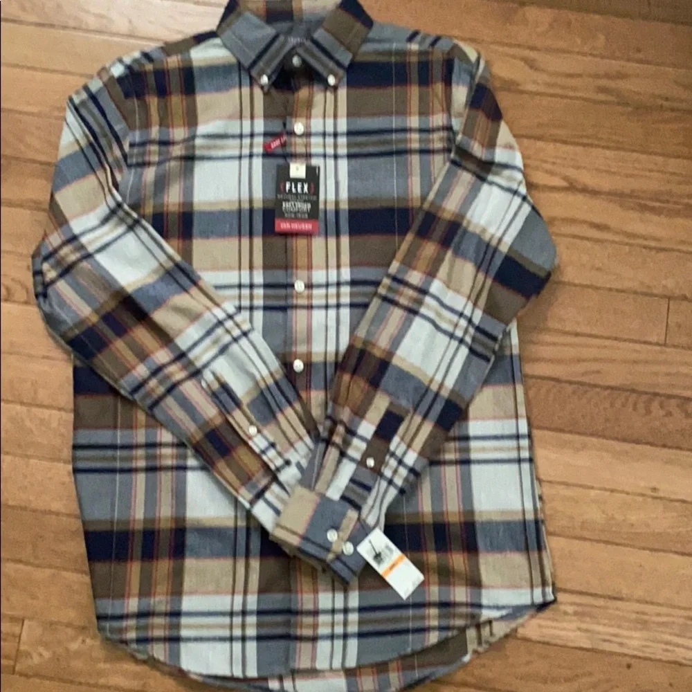 Van Heusen flex plaid longsleeve button down shirt size small 14-14.5